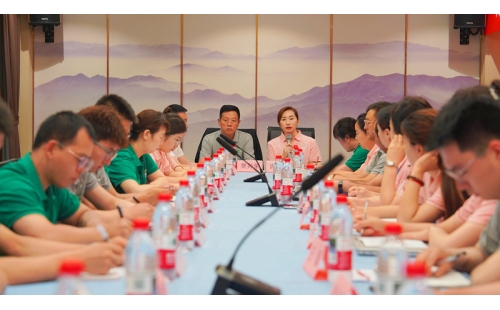 錨定目標再出發&mdash;&mdash;公司召開2025年中復盤總結會議